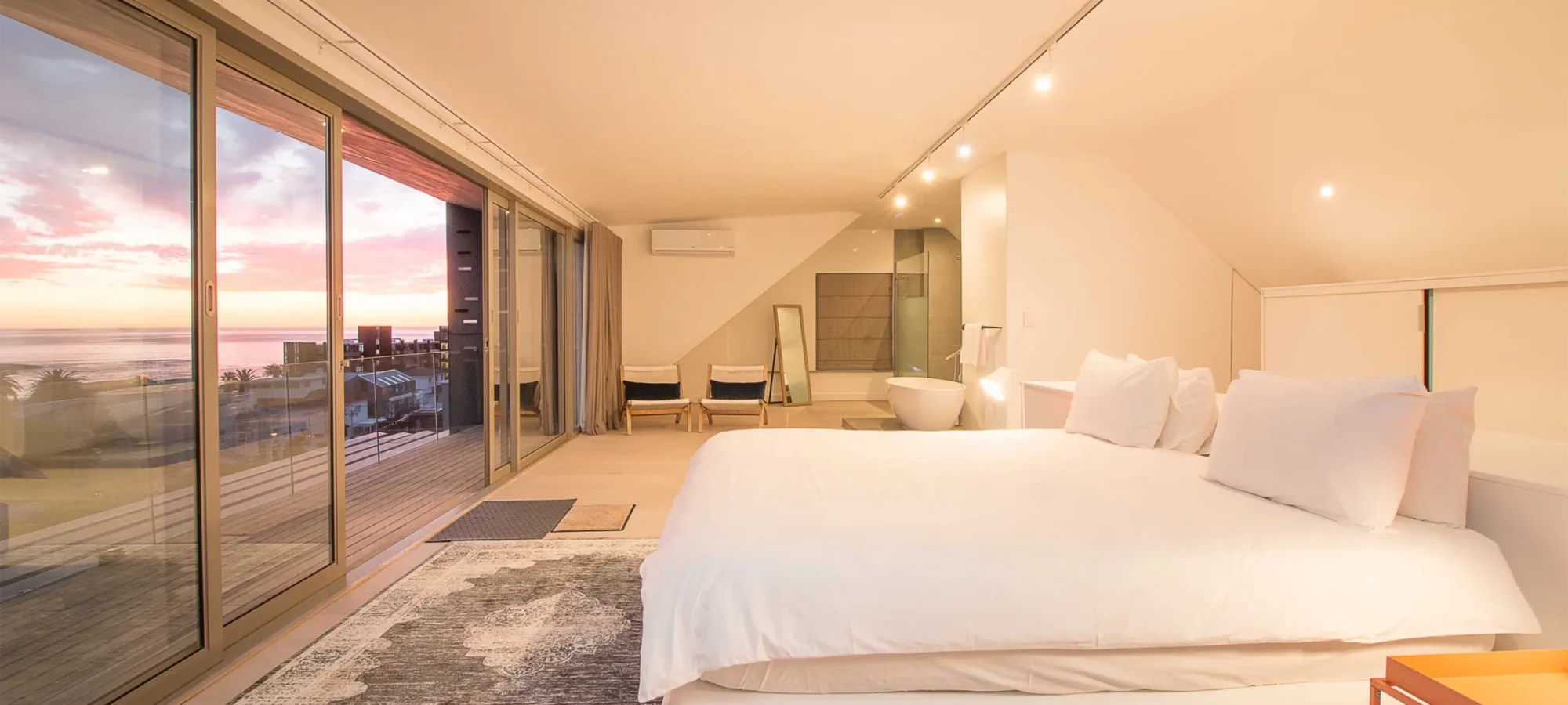 msjb-homes-south-africa-capetown-argyle-villa-camps-bay-rent-2